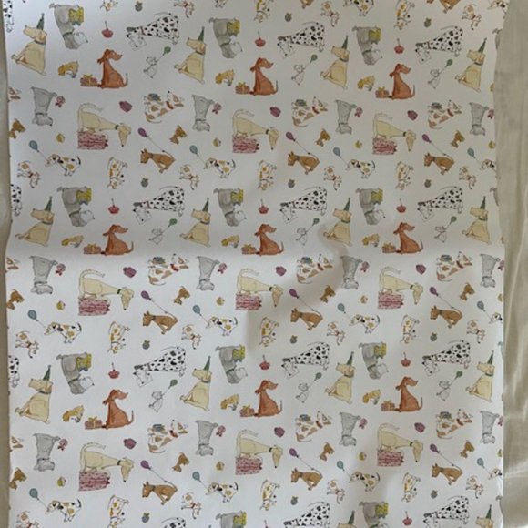 - Thick quality smooth shiny gift wrap paper - Picture 16 of 16